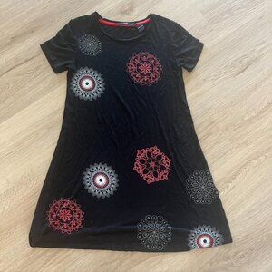 Desigual Dress Black Short Sleeve Floral Embroidered Tshirt Dress M